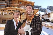 Maria Wolf und ihr Sohn Alexander Schwabl eröffneten Mitte Dezember 2012 das neue Alpin Juwel Hotel in Hinterglemm (©Foto:Martin Schmitz)